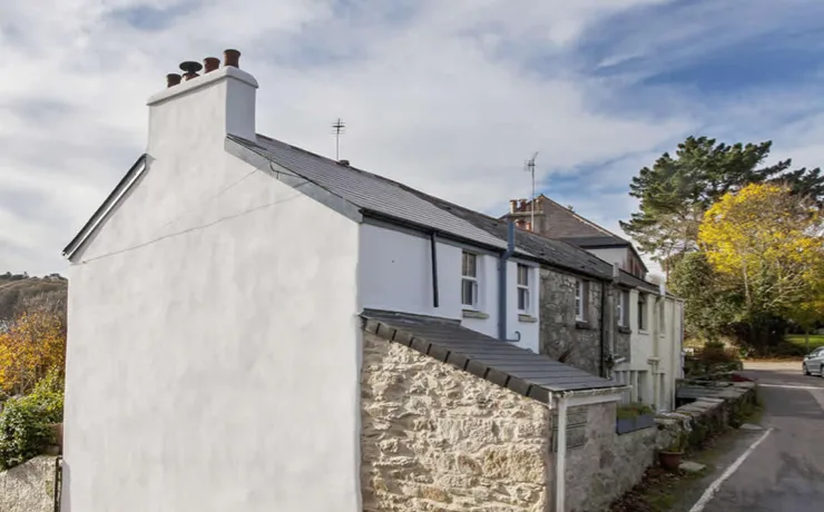 Why Lime Render is the Best Choice for Your Cornish Cob Building